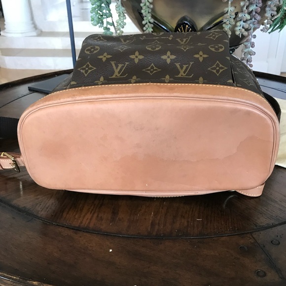 Louis Vuitton Unisex Montsouris GM Backpack - Picture 9 of 17